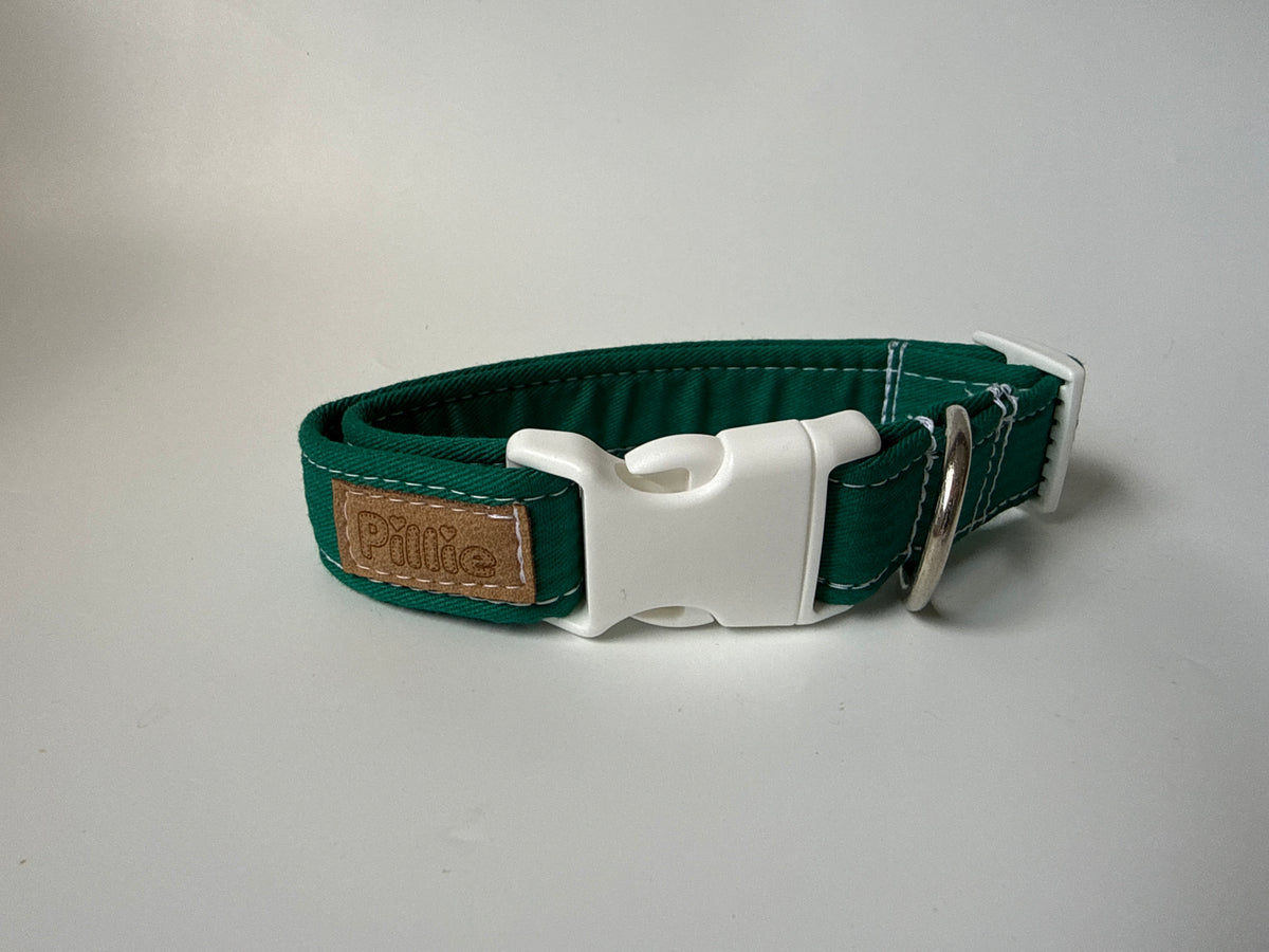Emerald  - Medium Collar Sample