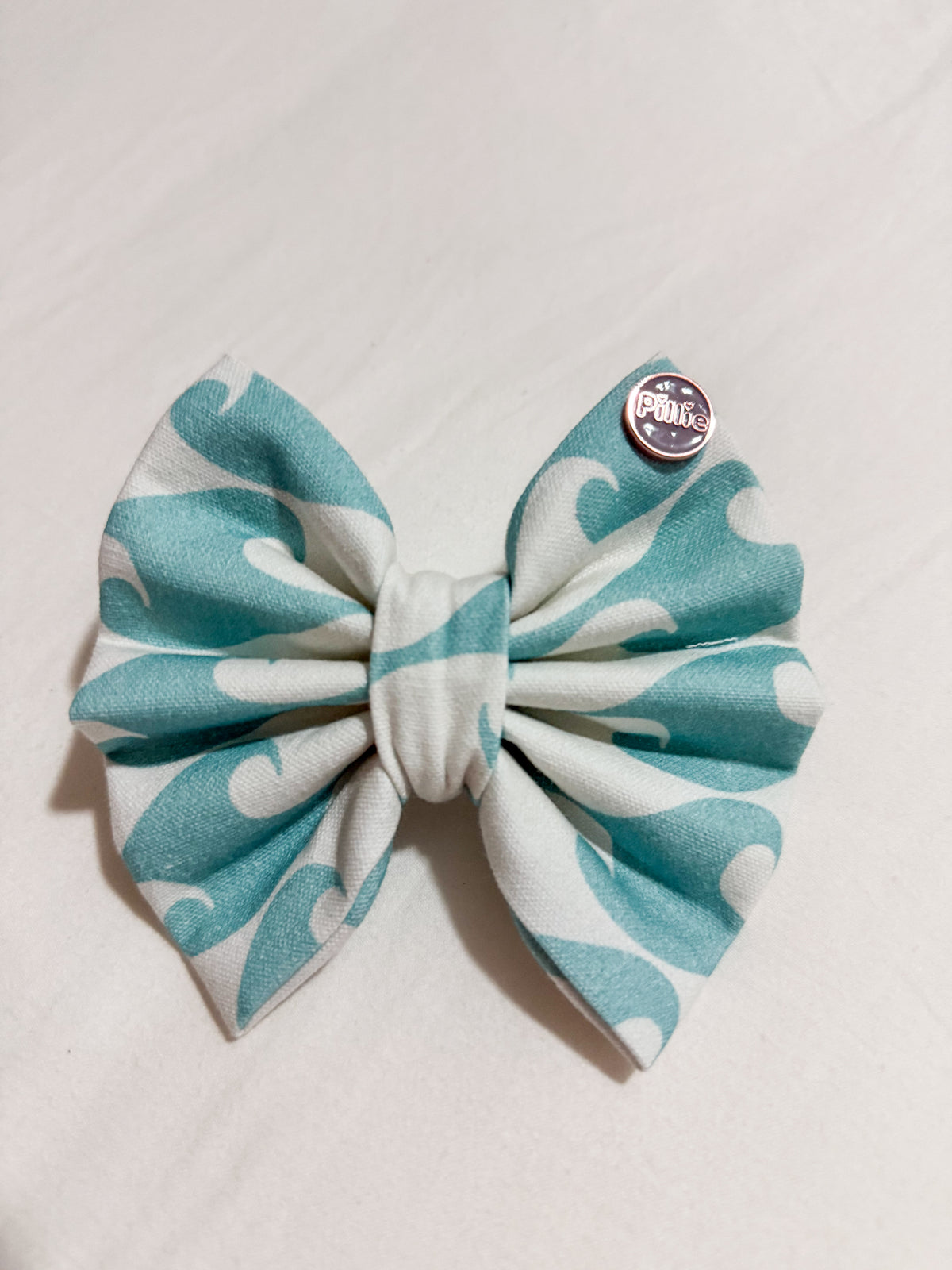 Waves- Bows (Sailor or Standard)