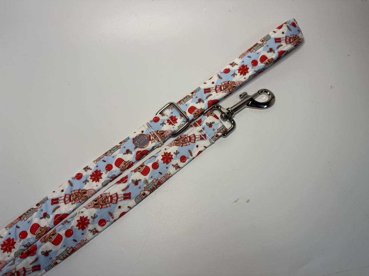 Checkerboard Nutcracker - Leads (Long, Short, Traffic Lead)