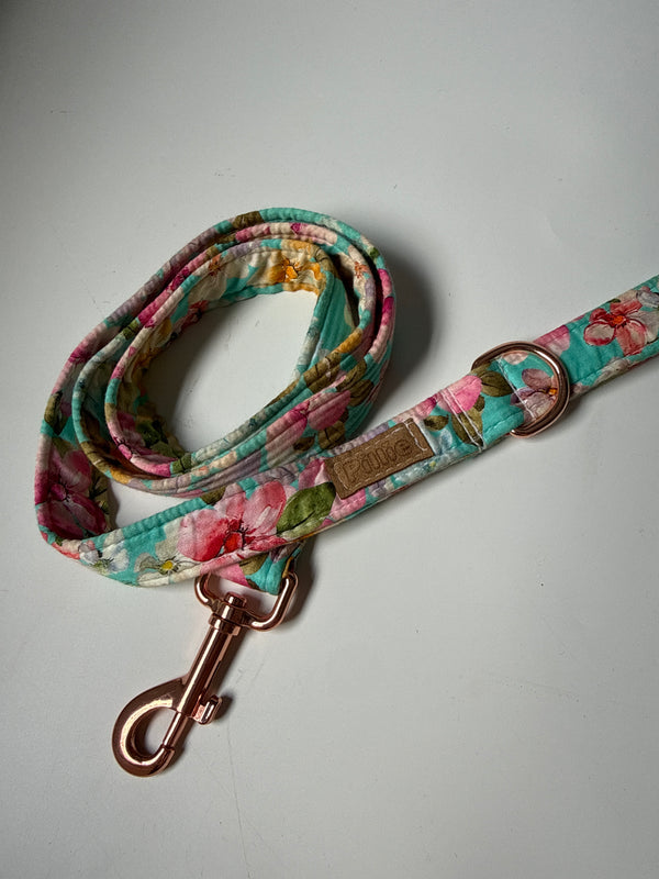 Teal Floral - Standard lead Sample